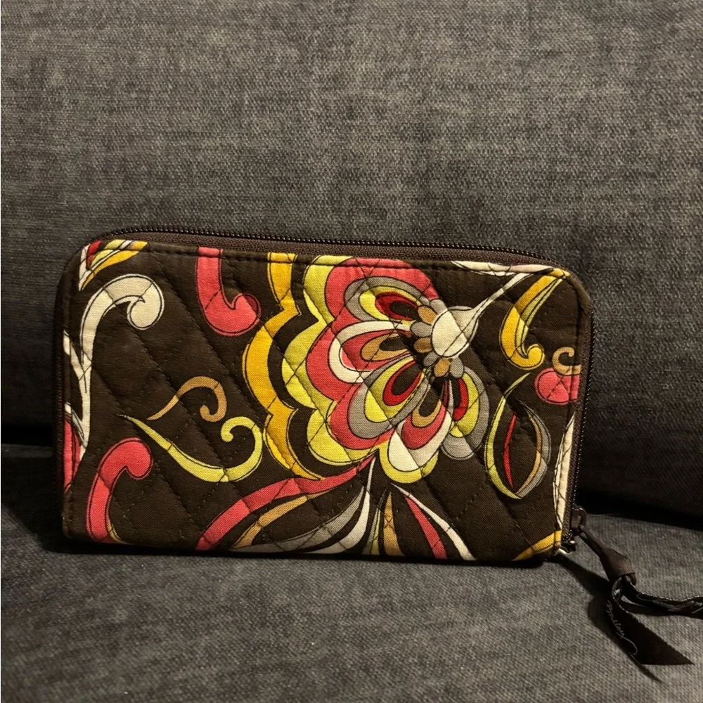 Vera Bradley Multicolor Patterned Wallet - Picture 2 of 4